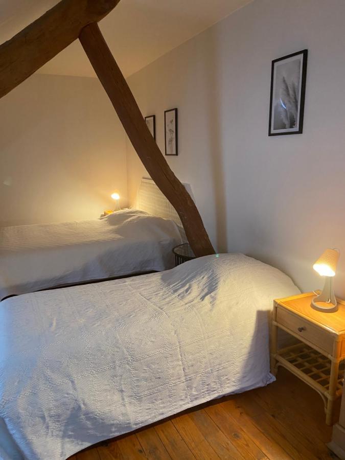 Gites « Le Clos Saint Hilaire » Mer Buitenkant foto